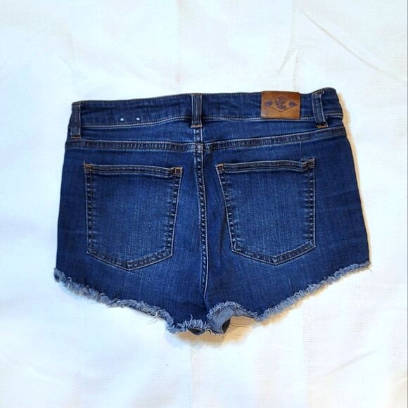 Wild Blue Button Front Cut Off Denim Shorts Size 5 - Picture 2 of 10